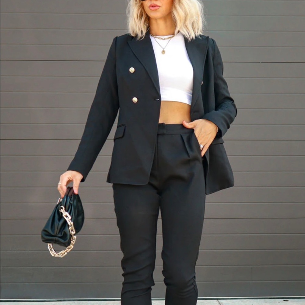 Vici Black Blazer Making Boss Moves